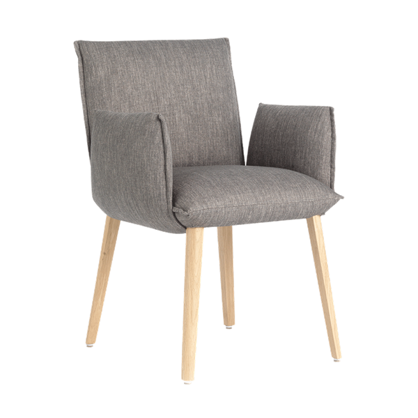 Chaise avec accoudoirs et pieds bois