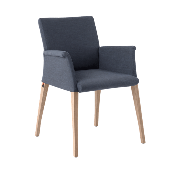Chaise avec accoudoirs et pieds bois