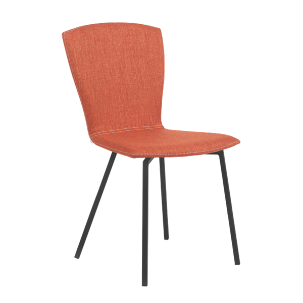 Chaise avec pieds métalliques