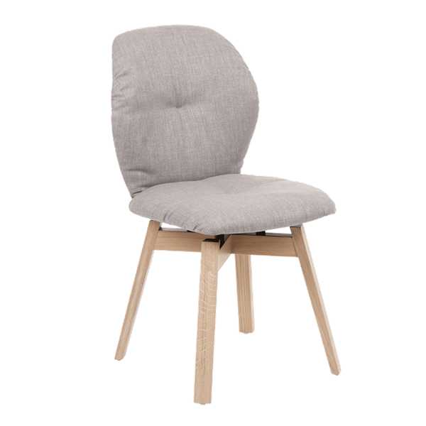 Chaise avec pieds bois