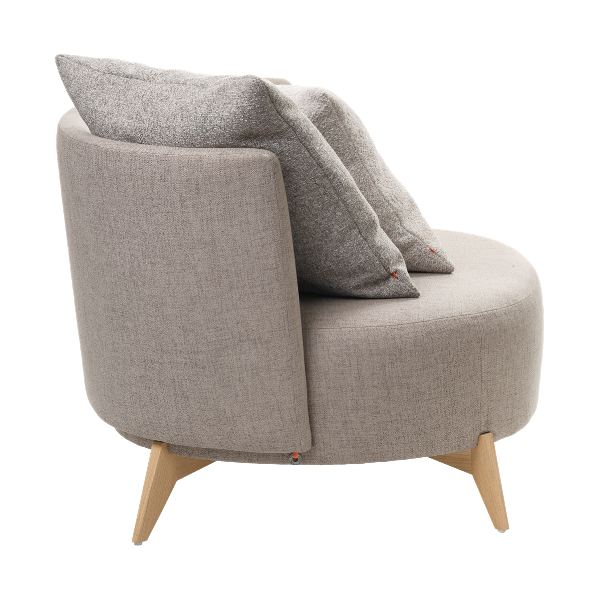 Fauteuil avec dossier bas et pieds bois