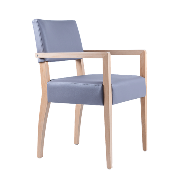 Chaise avec accoudoirs et pieds bois