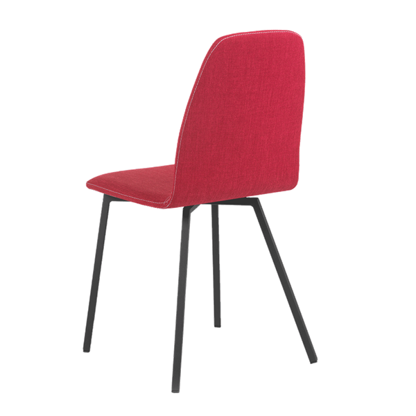 Chaise avec pieds métalliques