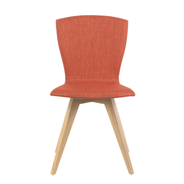 Chaise avec pieds bois